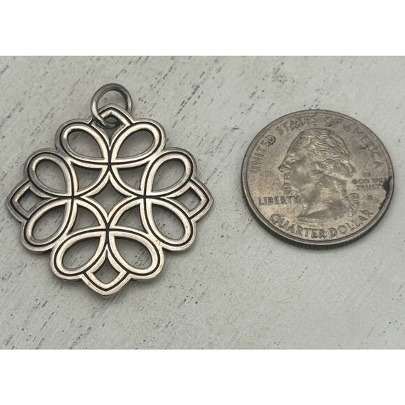 Retired James Avery 925 Tracery Pendant Geometric Openwork Design 5.41G/1.4in - Picture 5 of 6